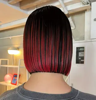 ショート カラー ボブハイトーン🦖 デザインMAMIのヘアスタイル