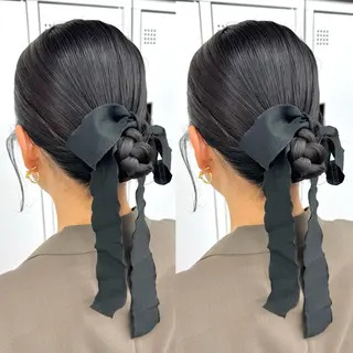 セミロング ヘアアレンジ ヘアメ🎀推しカラー 🥣横浜/しほ🧸のヘアスタイル