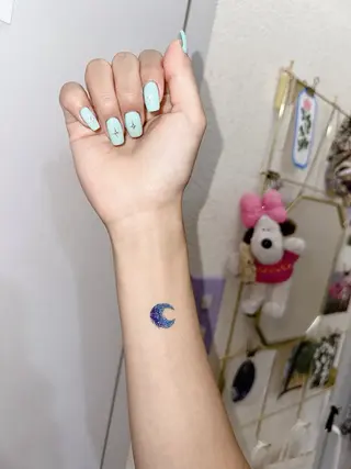 うにゃねいる🌷 Mayaのネイルデザイン