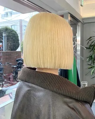 ショート カラー 🌼金髪ボブ/ハイト ーン特化 もえぴ🌼のヘアスタイル