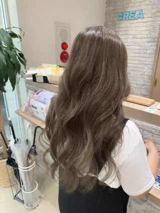 ロング カラー ヘアアレンジ シアーベージュニスト 🥣大石亜里紗のヘアスタイル
