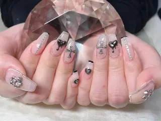 ネイル マツエク・マツパ アイブロウ Nail&eye Belire 新宿のネイルデザイン