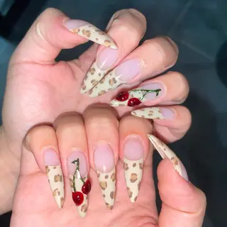 ネイル MAXKELLY HATSUNEのネイルデザイン