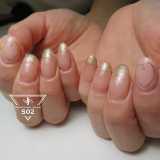 ネイル S02 𝙲𝚑𝚒𝚎のネイルデザイン