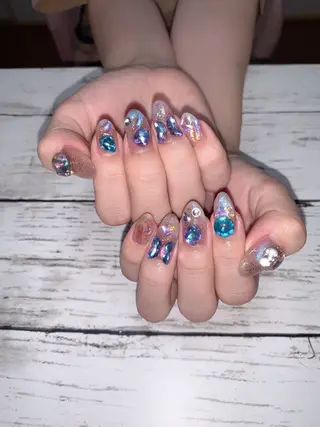 ネイル ゆず秋葉原 Vickyのネイルデザイン