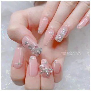 ネイル ＶＩＶＩ nailsalonのネイルデザイン