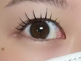 マツエク・マツパ Lau【ラウ】所属・Lau【ラウ】 ⁂NaNaのマツエク・マツパデザイン