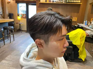 ショート メンズ なかで りゅうのすけのヘアスタイル