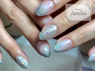 ネイル -nailroom- familiaのネイルデザイン