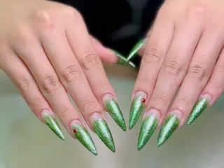 ネイル 💕チップネイル 🩷のネイルデザイン