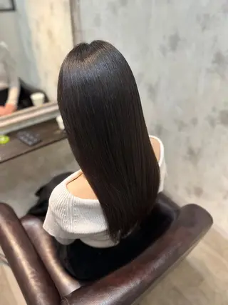 ロング she2　shinjuku所属・髪質改善/美髪矯正 和田響のヘアスタイル