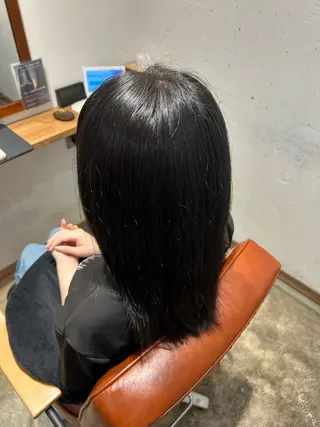 セミロング カラー メンズカットモデル/ 犬塚愛奈のヘアスタイル