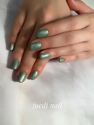 ネイル juedi nail(木曜日のネイル)所属・juedi nail 〜木曜日のネイル〜のネイルデザイン