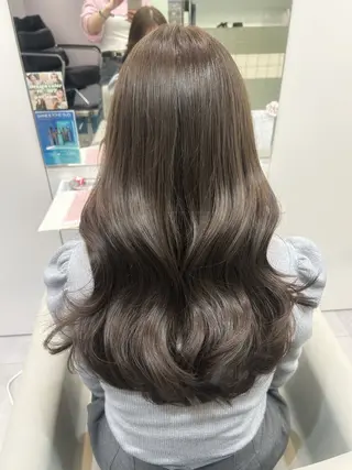 ロング カラー amane໒꒱うる艶 ブリーチ透明感カラーのヘアスタイル