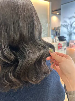 ロング カラー ブリーチカラー/ベー ジュ/Hono🦖のヘアスタイル