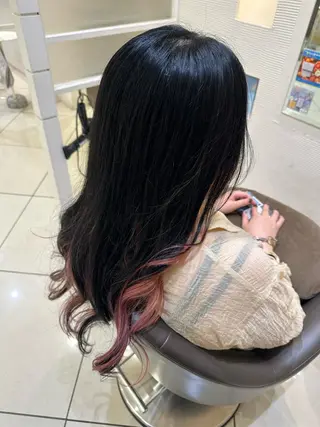 ロング カラー タイトボブ個性派カラ ーAKANEのヘアスタイル