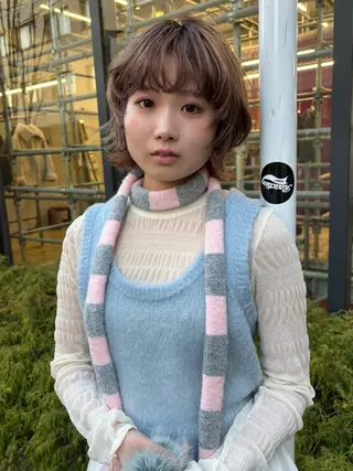 ミディアム ハイトーン/ ハイライト真柚🍨のヘアスタイル