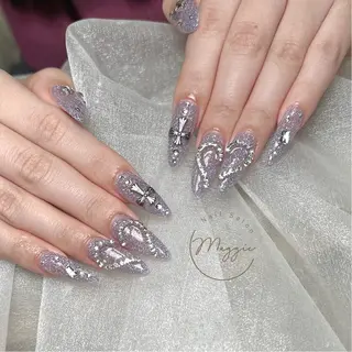 ネイル Maggie Nail🦩のネイルデザイン