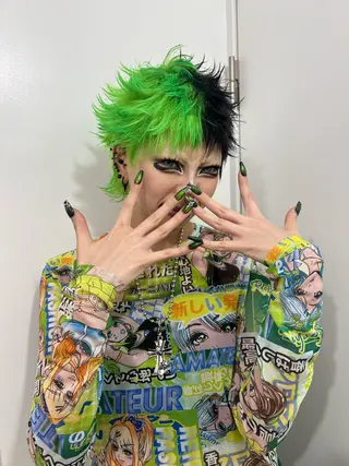 ミディアム 💥ウルフカット デザインあんな💥のヘアスタイル