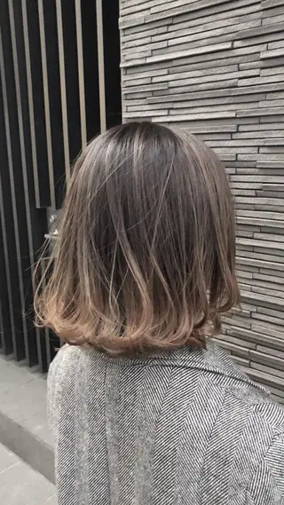 ミディアム カラー ブリーチ縮毛矯正/ デサキ ショウヘイのヘアスタイル