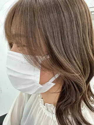 セミロング カラー ダブルカラー 韓国ヘアKYONのヘアスタイル