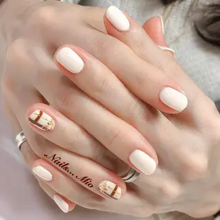 ネイル .Nails Mio 赤羽西ネイルサロンのネイルデザイン