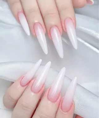 ネイル M🌷nail 長さだし専門店のネイルデザイン