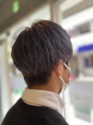 カラー メンズ 菊地 美憂のヘアスタイル