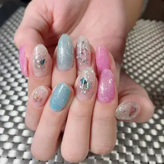 ネイル C's coffret所属・C's coffretのネイルデザイン