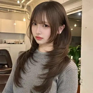 ロング 🌹ハッシュカット、 レイヤー韓国ヘア🌹のヘアスタイル