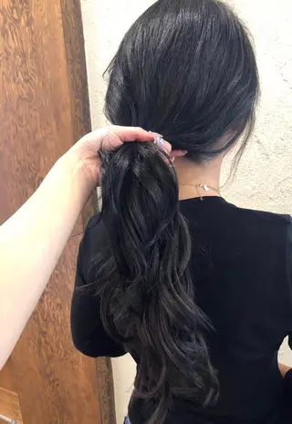 カラー シールエクステ/ ハイトーンカラーのヘアスタイル