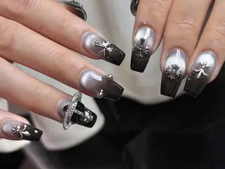 ネイル Dark Honey karinのネイルデザイン