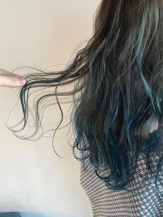 セミロング カラー ヘアアレンジ ☀️Luana☀️ 公式/大通のヘアスタイル