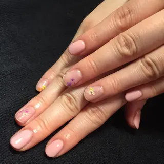 ネイル BANBINANAIL所属・イリネコ マリのネイルデザイン