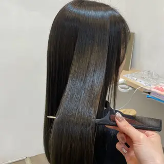 ロング カラー H梅田 / 811 堀本菜奈のヘアスタイル