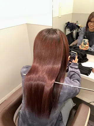 セミロング Wisteria所属・美髪特化✨ 伊織✨縮毛矯正✨のヘアスタイル