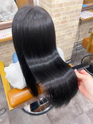 セミロング SALOWIN上野店所属・美髪ヘア 🤍erikaのヘアスタイル