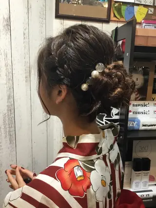ヘアアレンジ embrace エンブレイスのヘアスタイル