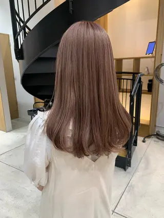 ロング カラー ヘアアレンジ yuka .のヘアスタイル