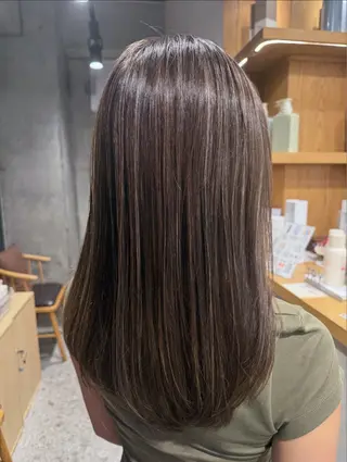 ロング 🌼透明感カラー ✳︎eri🌼のヘアスタイル