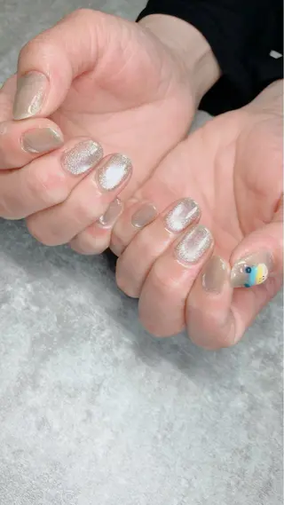 ネイル haleyume所属・shino🌟 痛ネイルのネイルデザイン