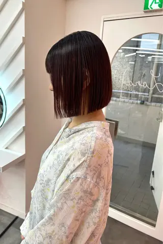 莉乃/縮毛矯正/髪質 改善/艶カラーのヘアスタイル