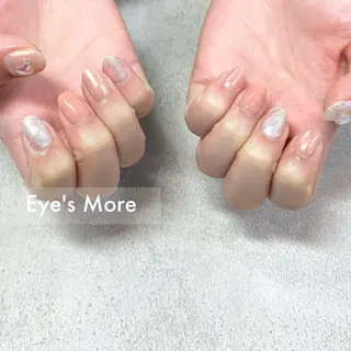 ネイル Eye's More Ochiaiのネイルデザイン