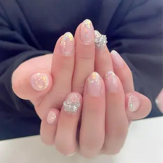 ネイル 岸本 千慧のネイルデザイン