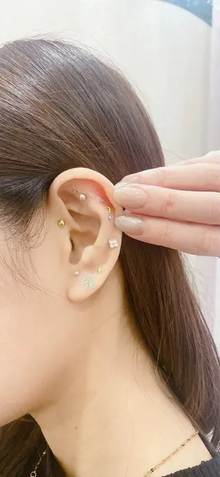 dew. eyelash salon所属・Yoshioka Akariのマツエク・マツパデザイン