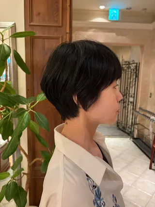 ショート 田内 満里奈のヘアスタイル