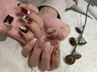 ミディアム m kaori𓃟のネイルデザイン