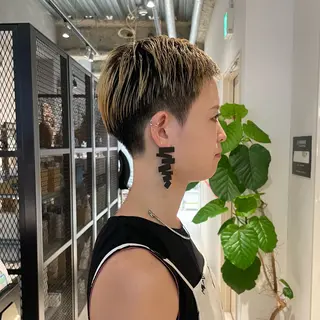 ショート 久永 香奈子のヘアスタイル