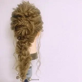 ロング カラー ヘアアレンジ clan所属・Satsuki ✂︎♡のヘアスタイル