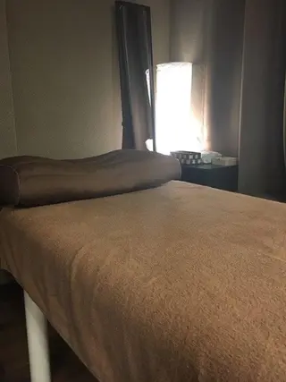 リラクサロン レストサリヴのエステ・リラクイメージ